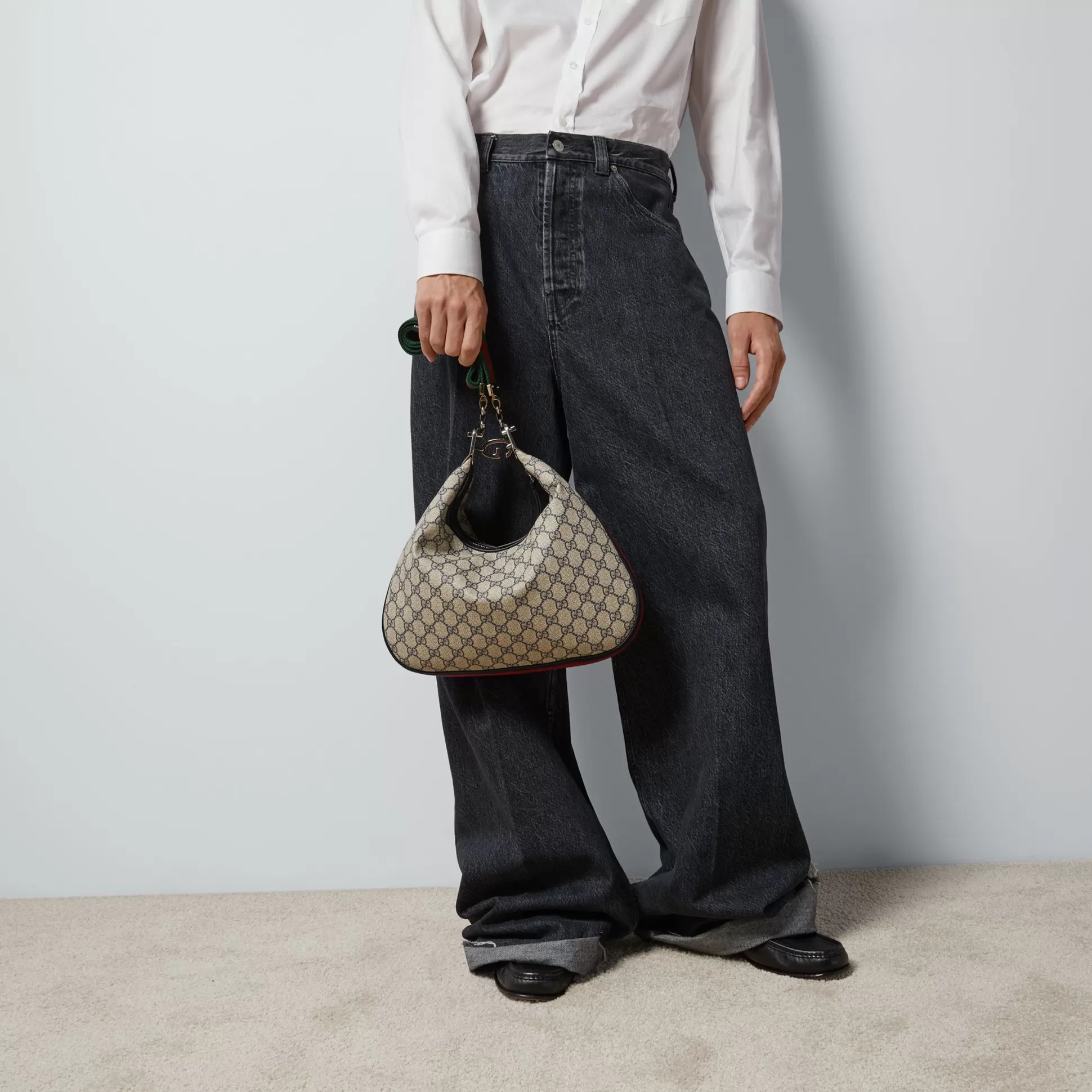 GUCCI Attache Medium Shoulder Bag-Women Shoulder Bags