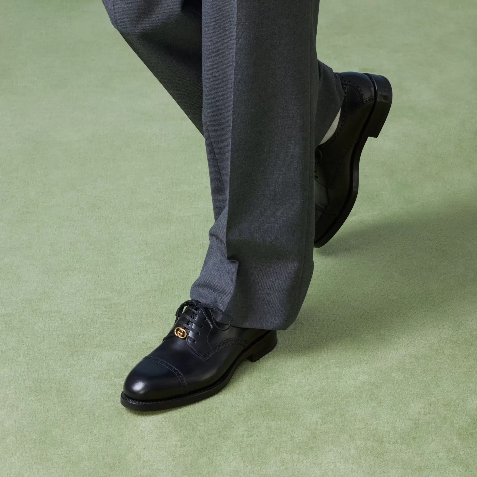 GUCCI Men'S Lace-Up Shoe With Brogue Details-Men Dress Shoes