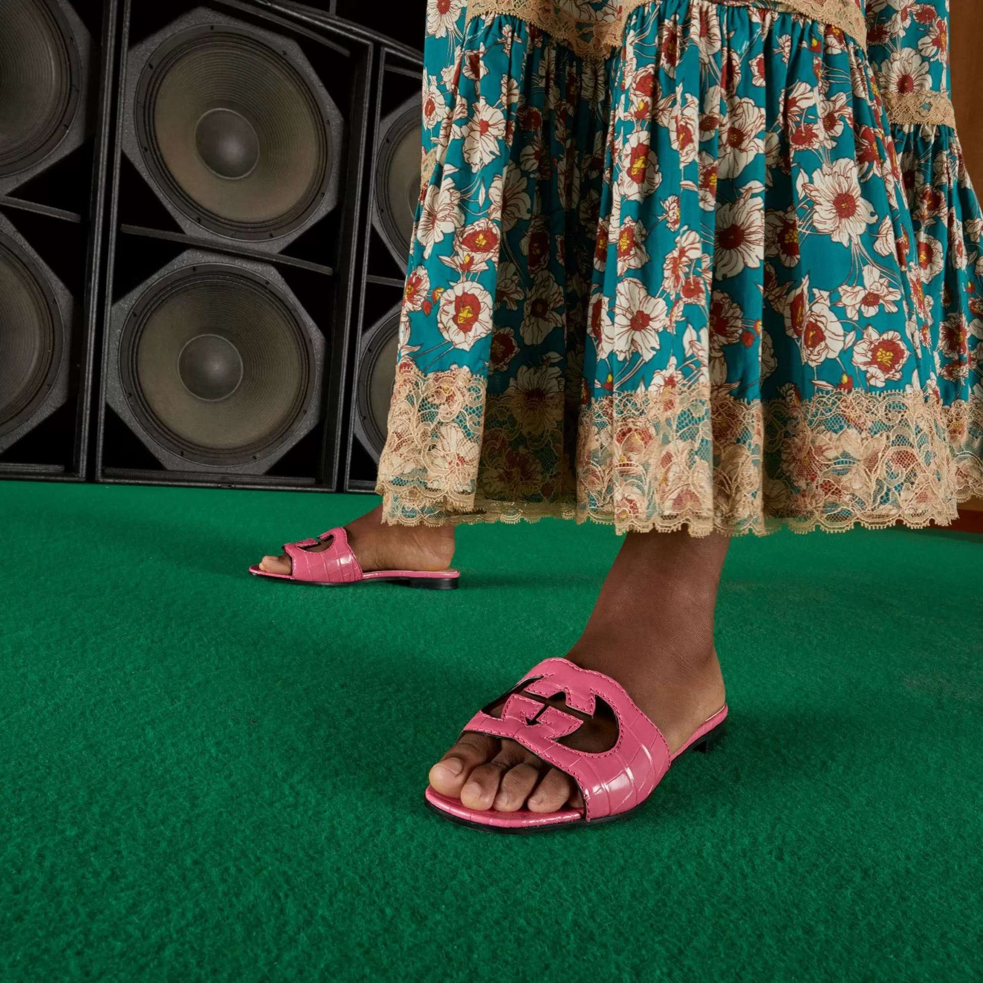 GUCCI Women'S Crocodile Cut-Out Sandal-Women Sandals